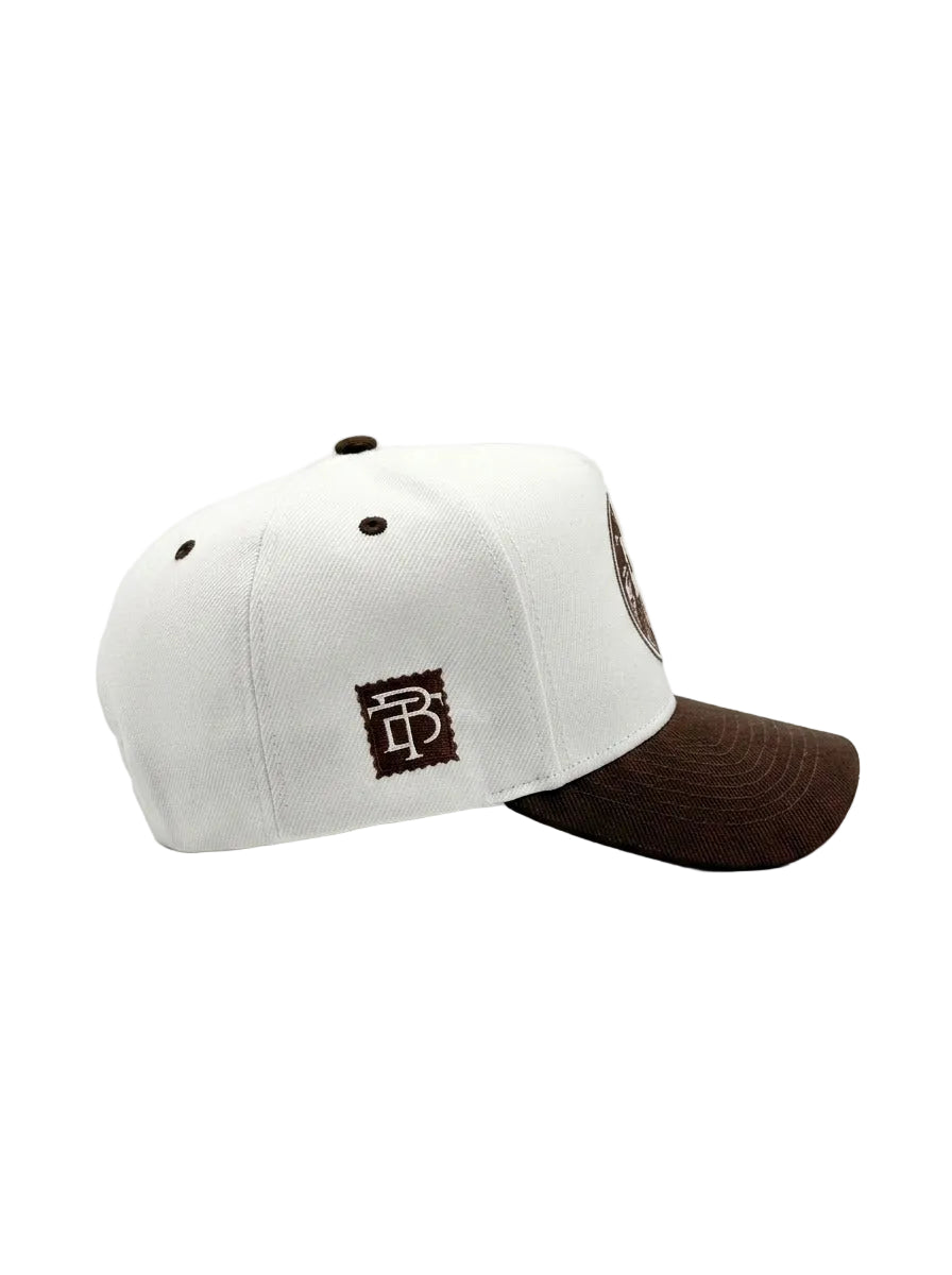 BONÉ THE BROW OFF/MARROM LOGO - UN