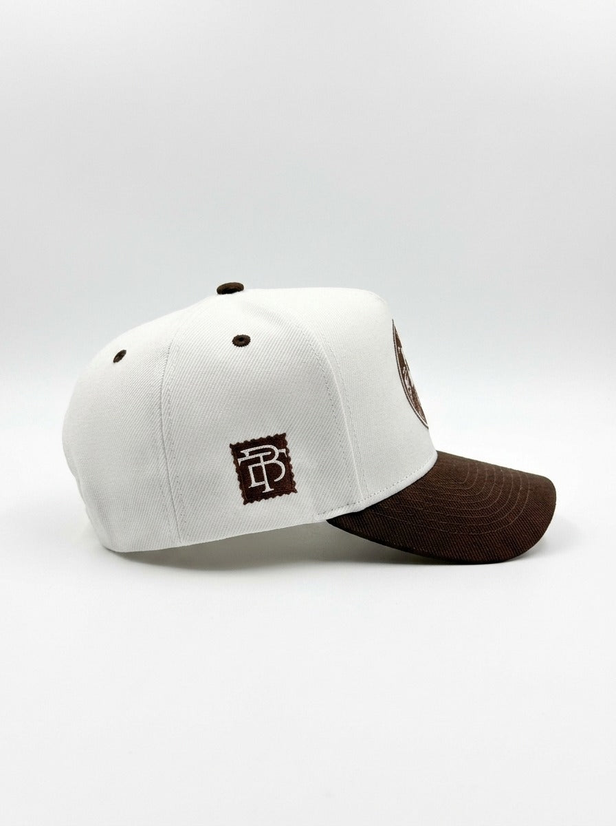 BONÉ THE BROW OFF/MARROM LOGO - UN